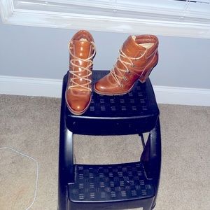 Michael Kors size 8 ankle booties beautiful shoe